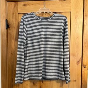 New balance long sleeve lightning dry gray striped long sleeve shirt